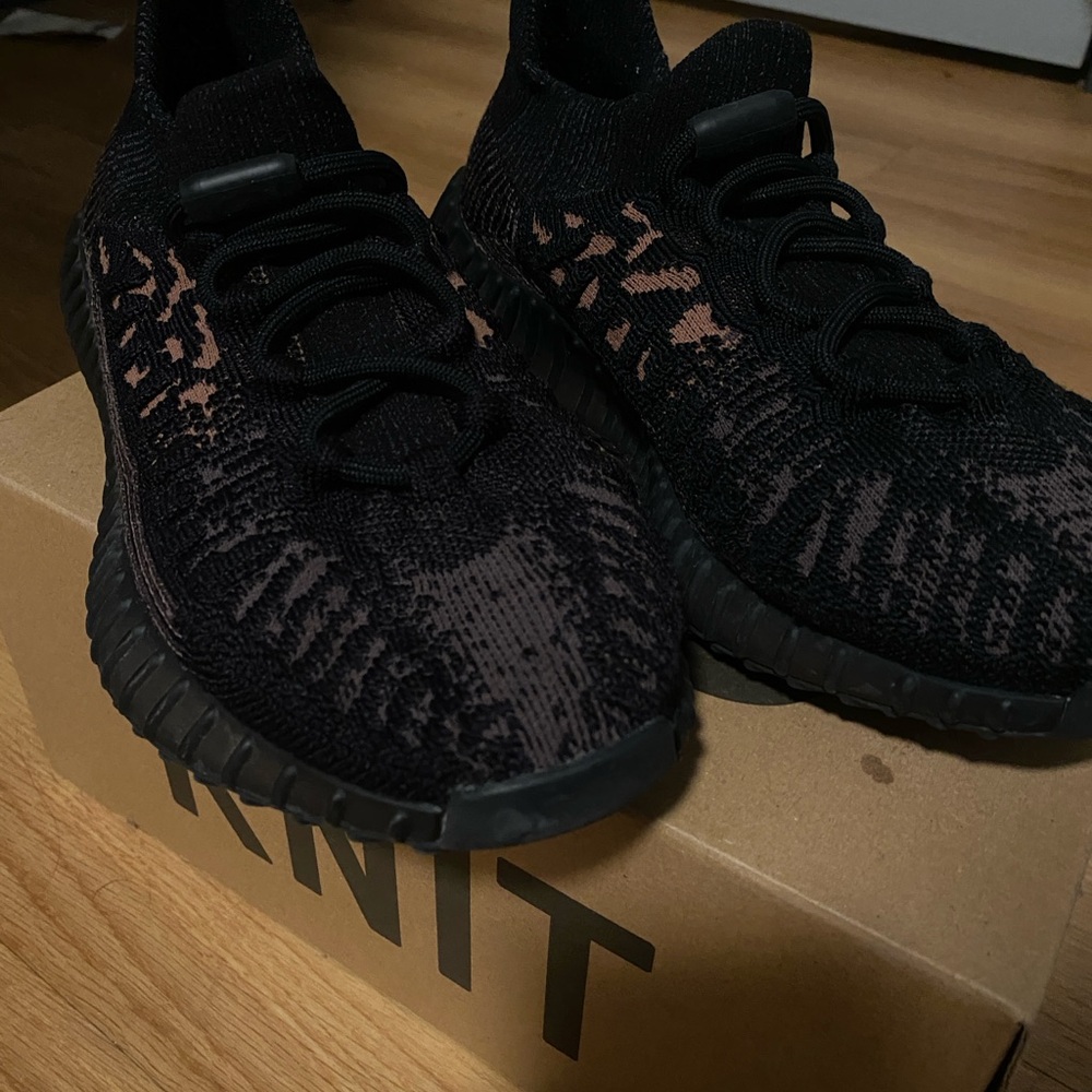 Black and Brown Knit Sneakers - Picture 1 of 3